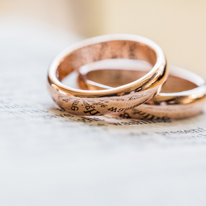 5 Ways to Add an Afrocentric Accent to Your Wedding Plans