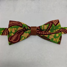 Load image into Gallery viewer, African Print Bow Ties
