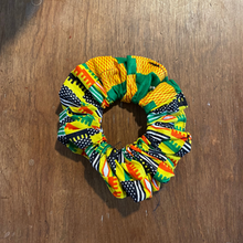 Load image into Gallery viewer, African Print Scrunchies
