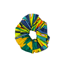 Load image into Gallery viewer, African Print Scrunchies
