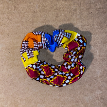 Load image into Gallery viewer, African Print Scrunchies
