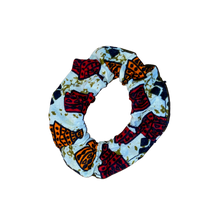 Load image into Gallery viewer, African Print Scrunchies
