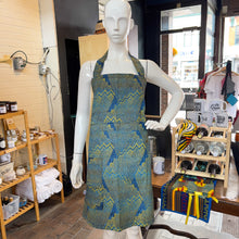 Load image into Gallery viewer, African Print Ankara Aprons
